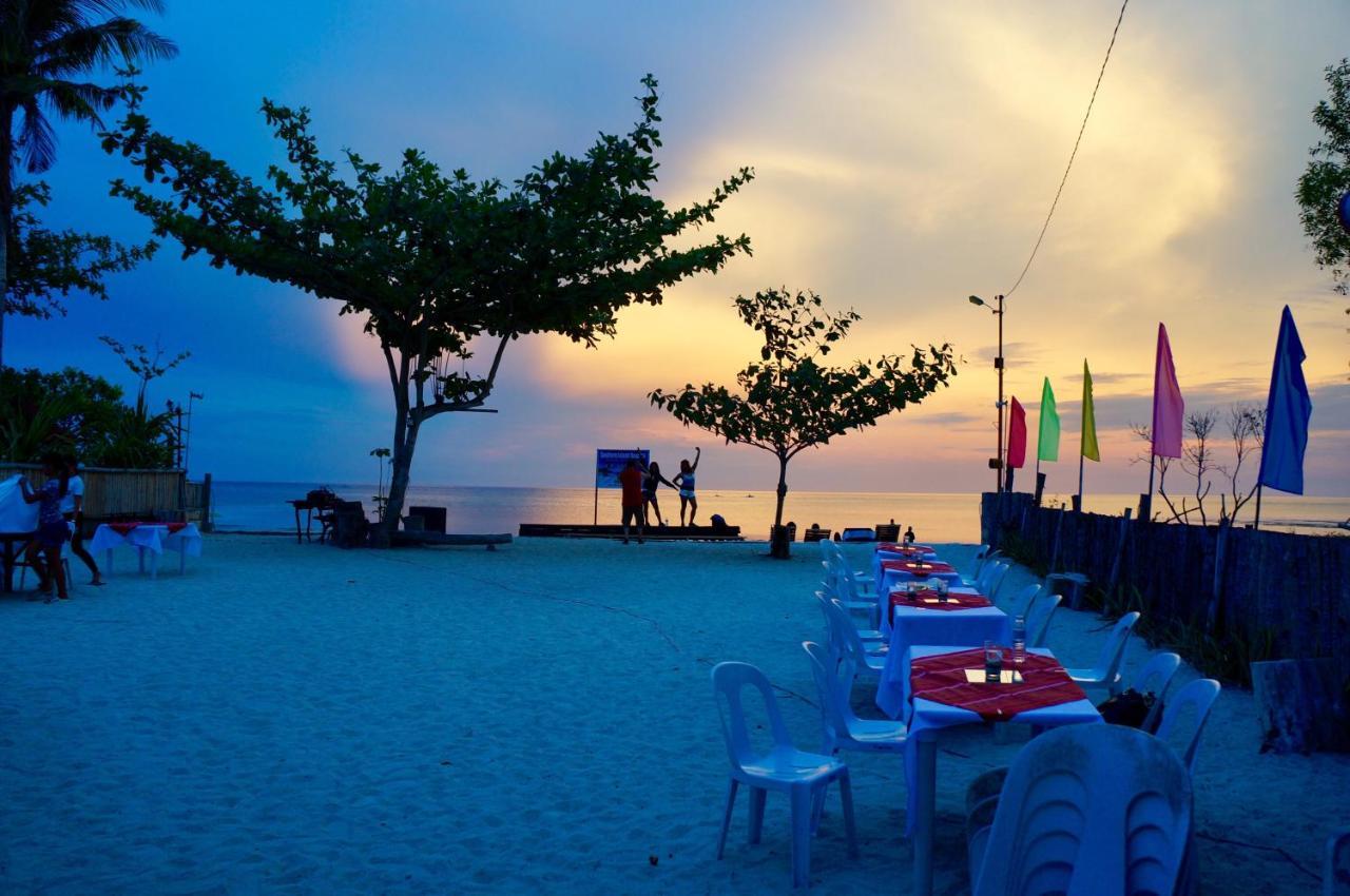 Sabas Beach And Campsite Siquijor Buitenkant foto
